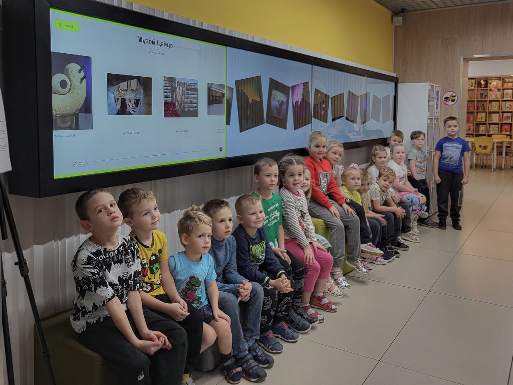 Детские сады, школы, колледж