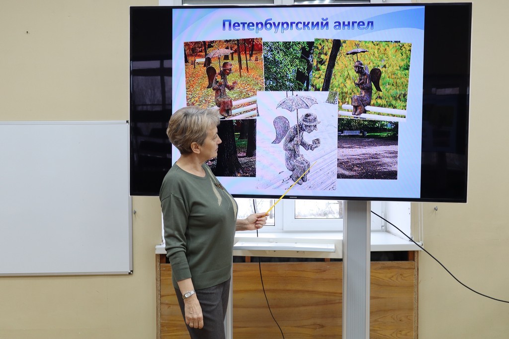 Учебное занятие «Памятники разные бывают»
